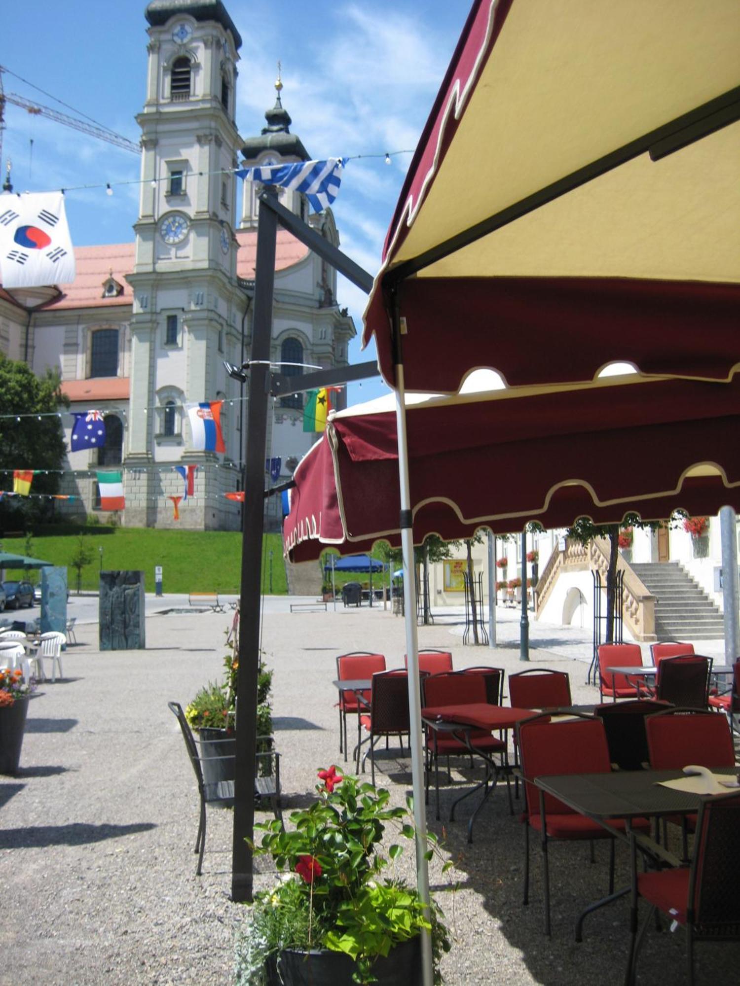 Akzent Brauerei Hotel Hirsch ออทโทบอยเริน ภายนอก รูปภาพ