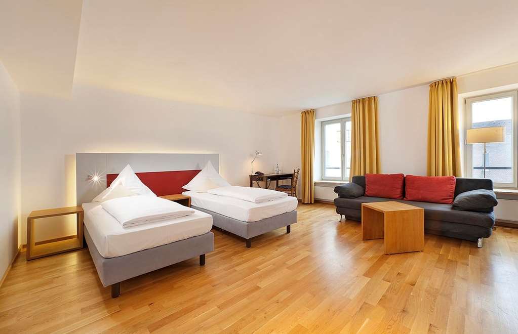 Akzent Brauerei Hotel Hirsch ออทโทบอยเริน ภายนอก รูปภาพ