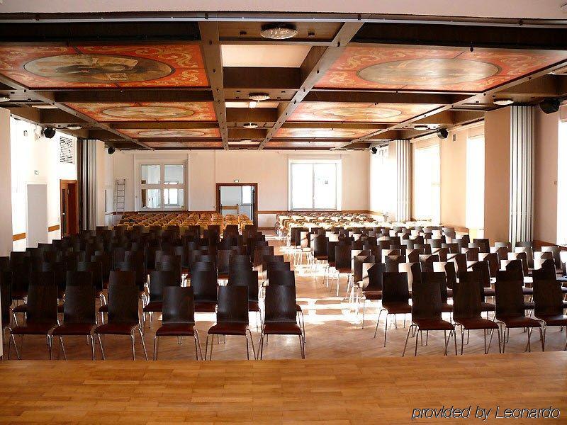Akzent Brauerei Hotel Hirsch ออทโทบอยเริน ภายนอก รูปภาพ